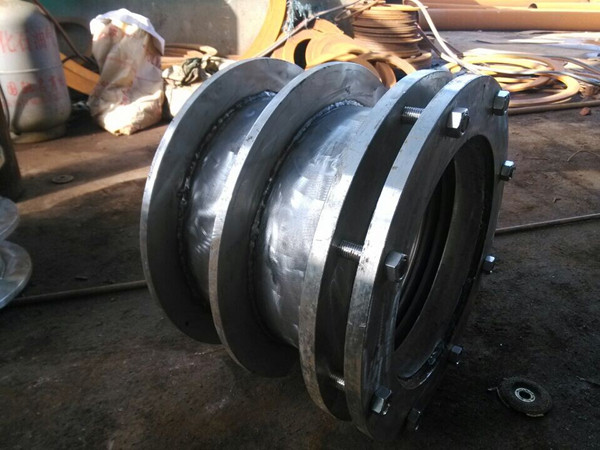 DN500不銹鋼柔性<a href=http://www.www.hellowinter.com.cn target=_blank class=infotextkey>防水套管</a>