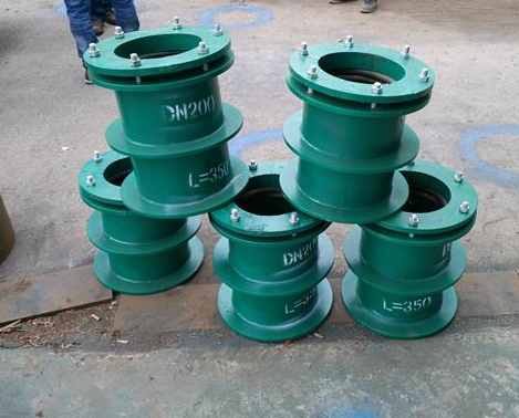 柔性<a href=http://www.www.hellowinter.com.cn target=_blank class=infotextkey>防水套管</a>發(fā)貨